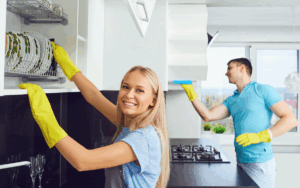 Asiakastarina: Linkityn avulla Siivouspalvelu Hänninen on säästänyt 47 % palkanlaskennan kuluissa