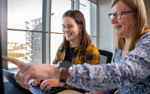 Palkanlaskennan ulkoistaminen: 5 askelta onnistumiseen